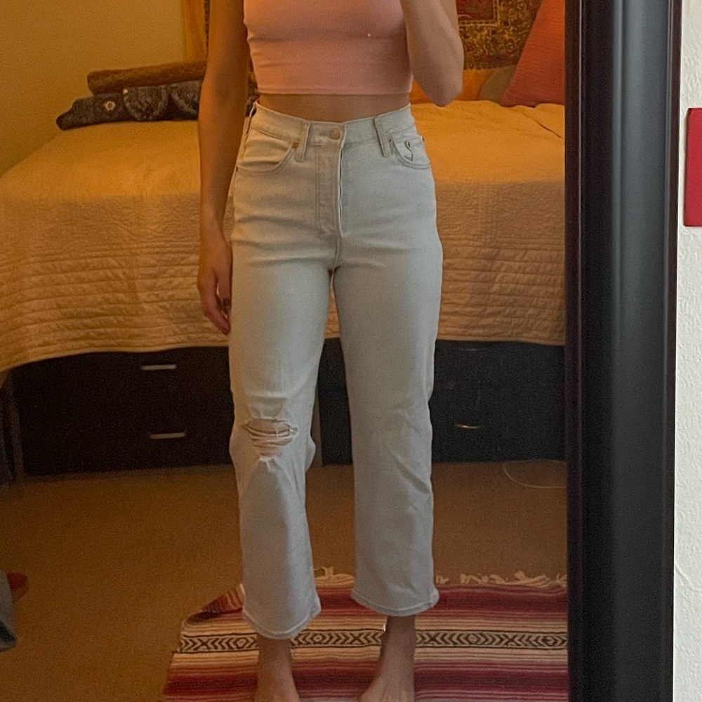 Levi’s Ribcage jeans
